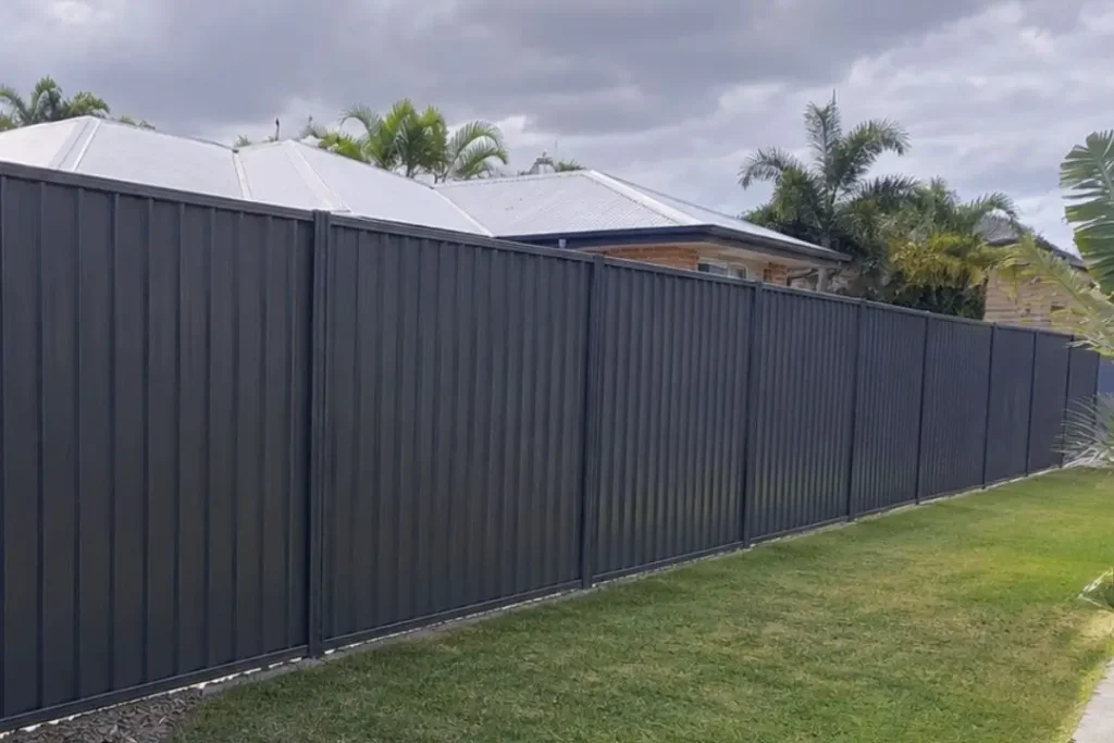 Colorbond boundary fence
